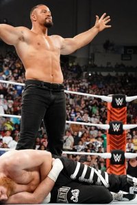 WWE Raw – S32E29 – Bron Breakker makes a statement
