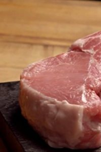 Beat Bobby Flay – S02E05 – Out of the Pan and Into the Fire