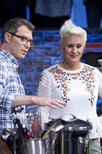 Beat Bobby Flay – S15E09 – Surf’s Up