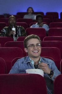 The Goldbergs – S08E08 – Bevy’s Big Murder Mystery Party