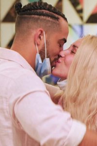 90 Day Fiancé – S10E02 – We Are Gathered Here Today