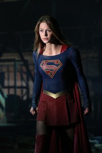 Supergirl – S01E02 – Stronger Together
