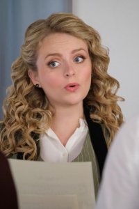 When Calls the Heart – S10E08 – What Is and What Should Never Be