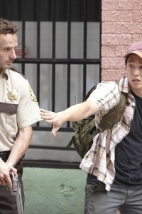The Walking Dead – S01E03 – Tell It to the Frogs