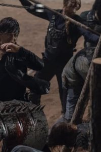 The Walking Dead – S10E12 – Walk with Us