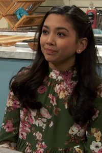 Sydney to the Max – S02E12 – What’s My Grade Again?