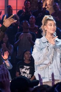 Drop the Mic – S01E10 – Pentatonix vs. Bell Biv Devoe and Padma Lakshmi vs. Randy Jackson