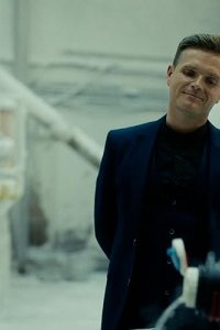 The Nowhere Man – S01E05 – Salt in the wounds