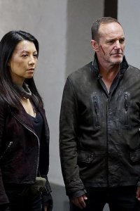 Agents of S.H.I.E.L.D. – S05E10 – Past Life