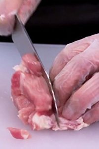 Guy’s Grocery Games – S03E02 – Around the World in Three Carts