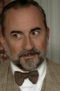 Les petits meurtres d’Agatha Christie – S01E08 – Le Flux et le Reflux
