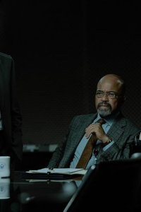 The Agency: Central Intelligence – S01E03 – Hawk from a Handsaw