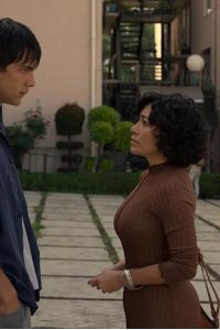 Familia de medianoche – S01E08 – Día de Muertos