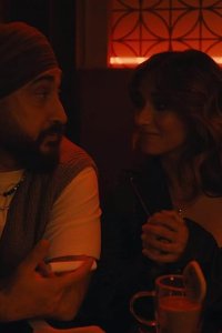 Late Bloomer – S02E02 – Poetry Slam