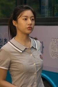 Mubing – S01E01 – Senior Year
