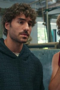 Rabo de Peixe – S01E02 – Lei da Oferta e da Procura