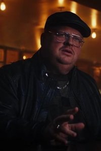 Poker Face – S02E08 – The Sleazy Georgian