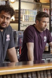 Colin from Accounts – S01E04 – Bubbly Sophie