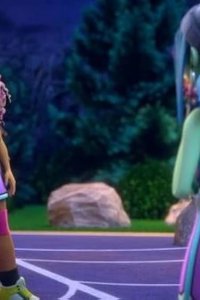 Monster High – S01E15 – Growing Ghoulia/Casketball Jinx