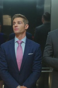 Sex/Life – S02E01 – Welcome to New York