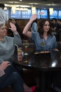 Girls5eva – S01E07 – A.I.R.P.I.G.