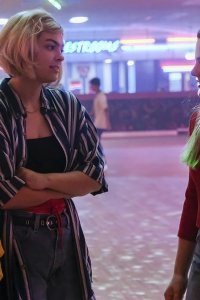 Cruel Summer – S01E01 – Happy Birthday, Jeanette Turner
