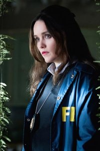 Clarice – S01E02 – Ghosts of Highway 20