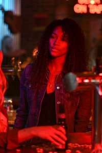 Big Sky – S01E01 – Pilot