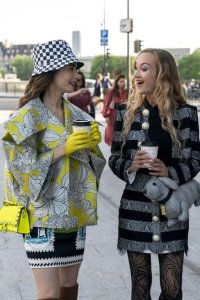 Emily in Paris – S02E04 – Jules and Em