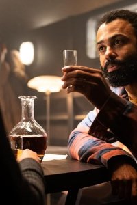 Snowpiercer – S04E01 – Snakes in the Garden
