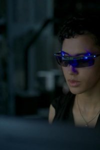 Upload – S01E09 – Update Eve
