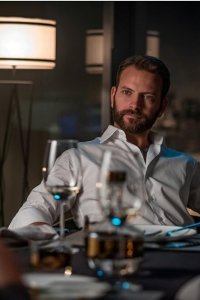 Devils – S01E01 – Episode #1.1