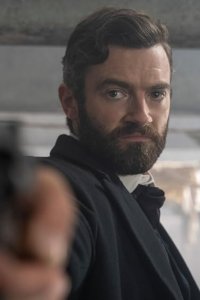 Miss Scarlet & the Duke – S01E06 – The Case of Henry Scarlet