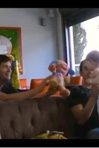 Babies – S01E01 – Love