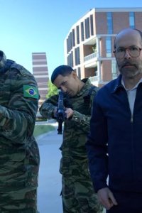 Medical Police – S01E09 – Real Heavy Hitter