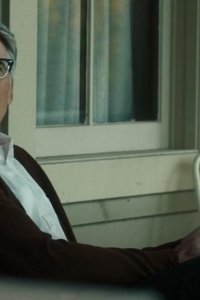 Fortunate Son – S01E08 – Suspicious Minds