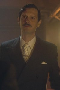 Hache – S01E02 – El primer trabajo