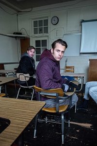 Destination Fear – S04E03 – Defiance Jr. High School