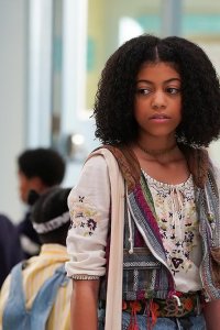 Mixed·ish – S01E02 – The Warrior