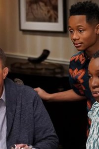 Bob Hearts Abishola – S03E10 – Tunde123