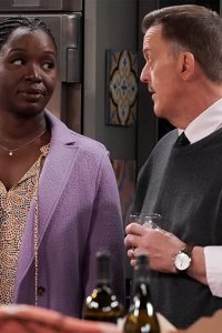 Bob Hearts Abishola – S03E17 – Inappropriate Nakedness