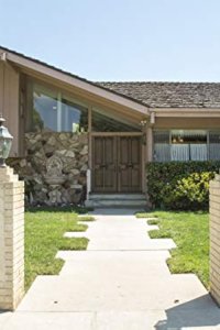 A Very Brady Renovation – S01E01 – Honey, We’re Home!