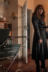 Pennyworth – S03E01 – Well to Do