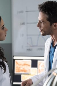 Roswell, New Mexico – S01E08 – Barely Breathing