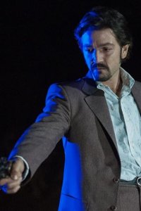 Narcos: México – S01E02 – The Plaza System
