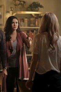 Legacies – S01E06 – Mombie Dearest