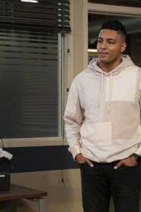 All American – S03E02 – How to Survive in South Central