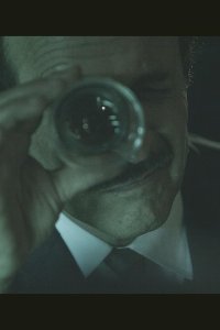 Un extraño enemigo – S01E01 – Comandante