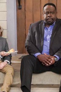 The Neighborhood – S01E20 – Welcome to the Repass