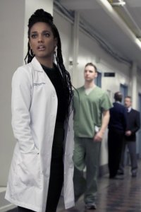 New Amsterdam – S01E09 – As Long as It Takes